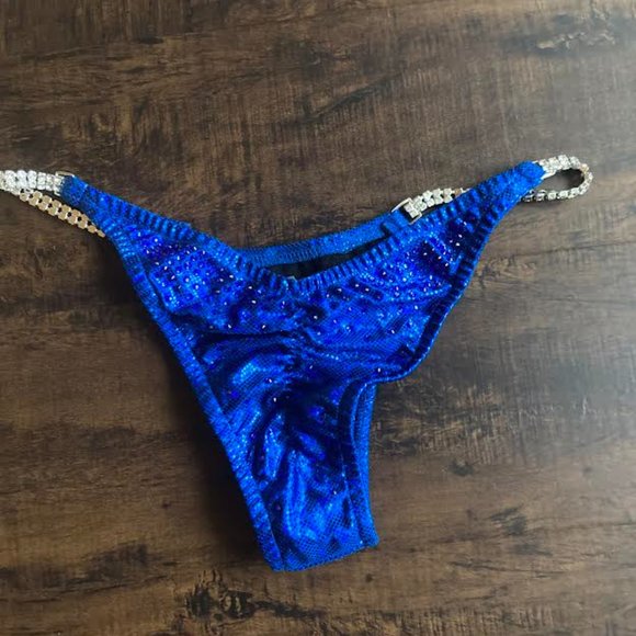 Blue rhinestone NPC bikini - Picture 8 of 8